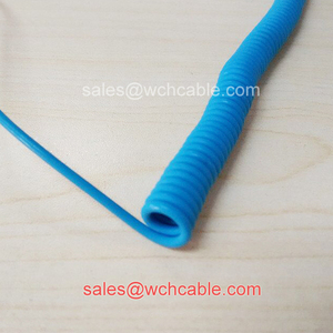 China Water Proof Retractable Curly Cord