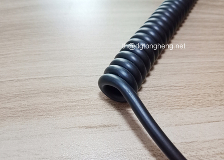 FT4 Spiral Cable